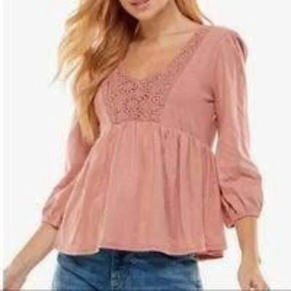 Derek Heart  Knit Lace Trim Long Sleeve Peasant Top - Picture 2 of 7